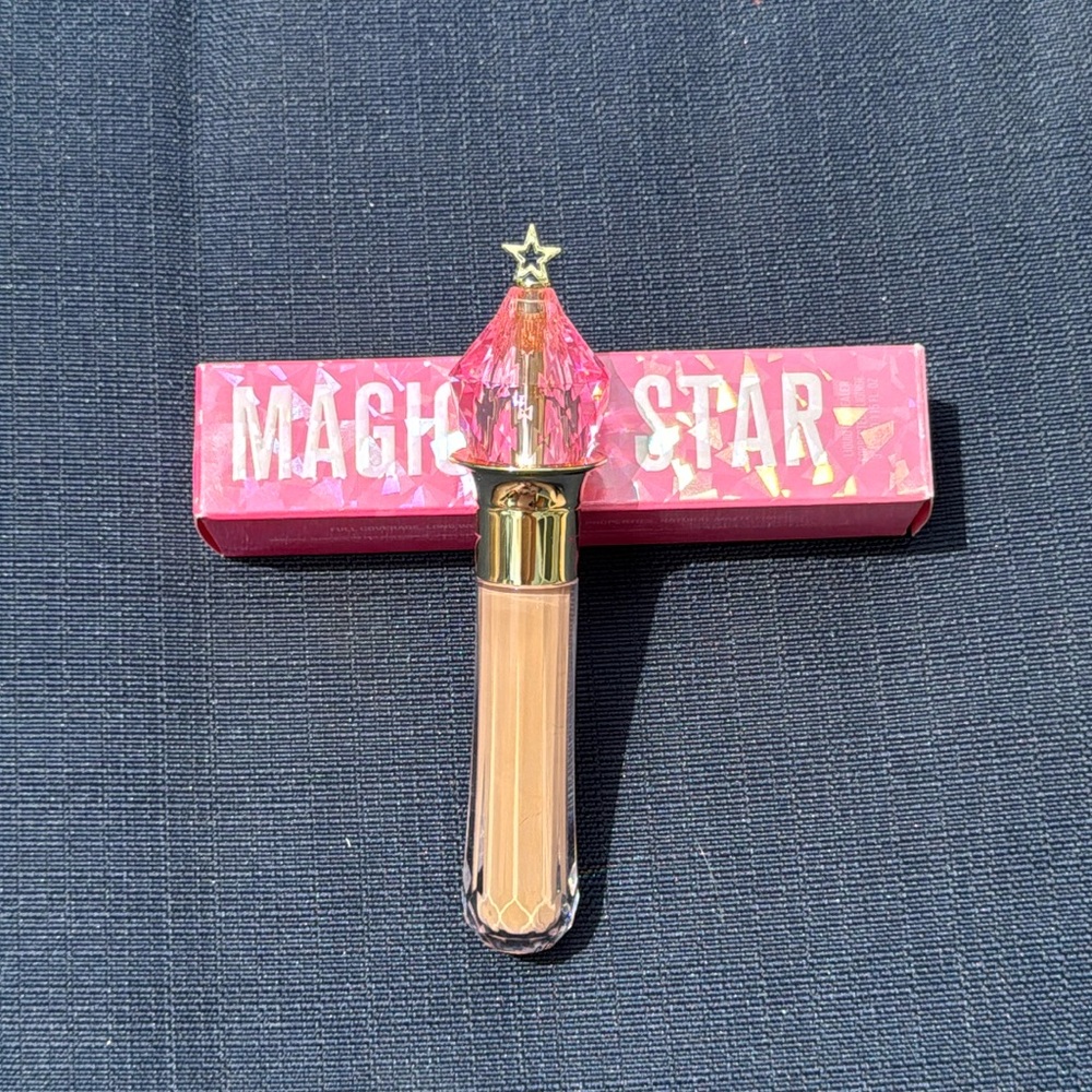 Vaulted! Jeffree Star C15.5 Magic Star Concealer